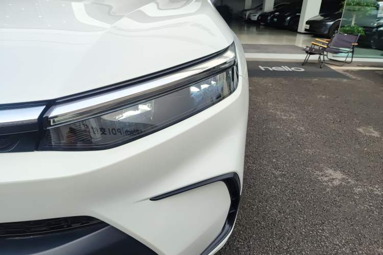 Used Honda Breeze 2025 240TURBO Two-Wheel-Drive Luxury Edition 5 Seats Left Front Headlight