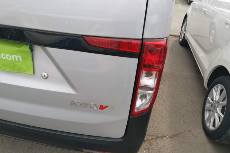 Used Kuayue Kuayue Xing V3 2023 1.5L Gasoline Comfort Model 7-Seater Passenger Vehicle