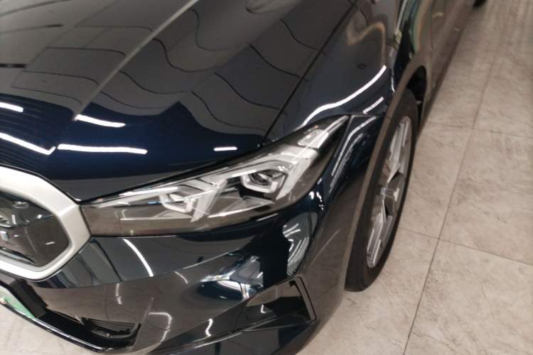 Used BMW i3 2022 eDrive 35 L
