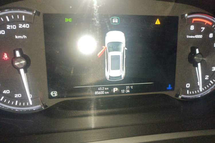 Used Roewe RX5 2016 30T Two-Wheel Drive Automatic Internet Smart Edition