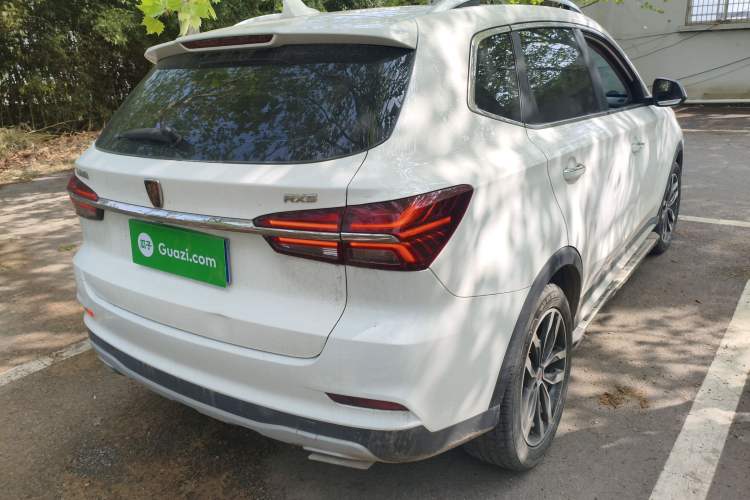 Used Roewe RX5 2018 30T Two-Wheel Drive Automatic Internet Platinum Edition Rear Right 45 Deg