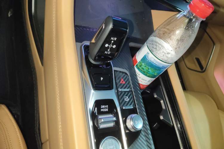 Used Lynk & Co 09 2024 2.0T Four-Wheel Drive Sport Edition Five Seats
