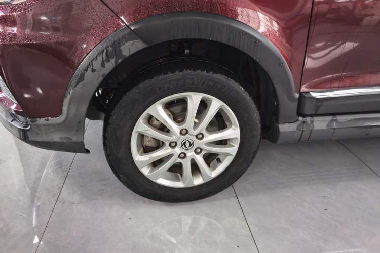 Used Dongfeng Fengon 370 2016 1.5L Manual Luxury 7-Seater
