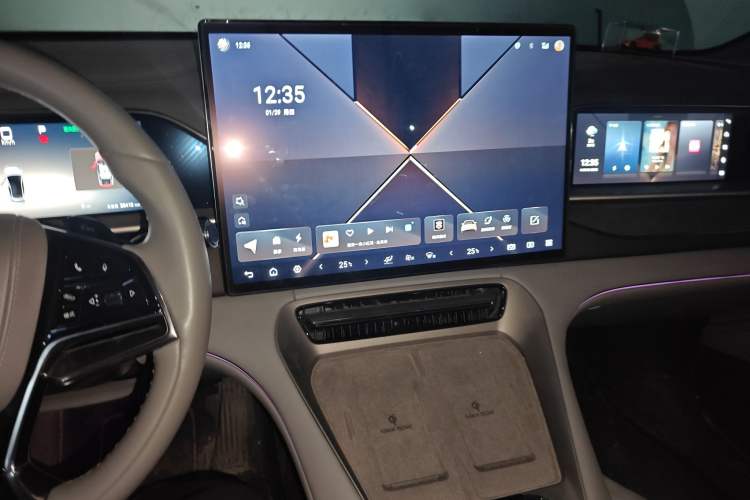 Used Denza N7 2024 702 Smart Drive Pro Edition