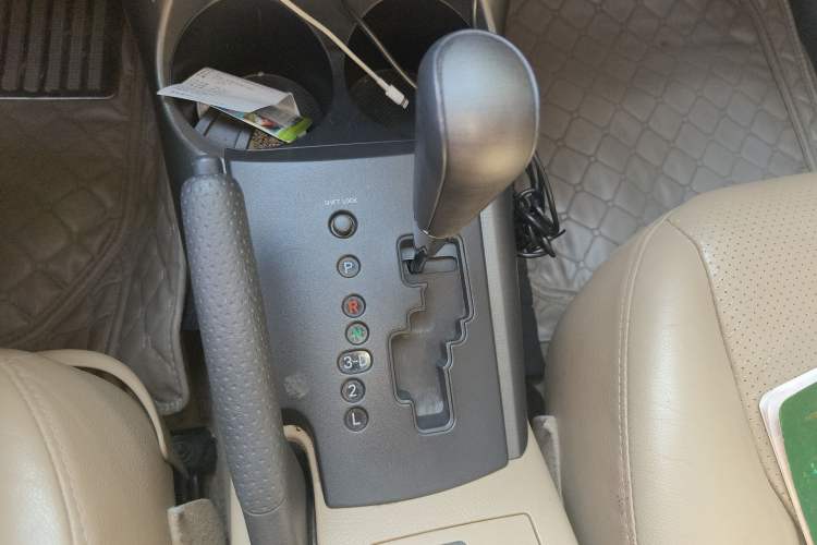 Used Toyota RAV4 2011 2.0L Automatic Luxury Edition
