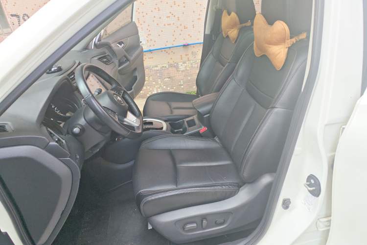 Used Nissan X-Trail 2019 2.0L CVT Smart Connect Comfort Edition 2WD