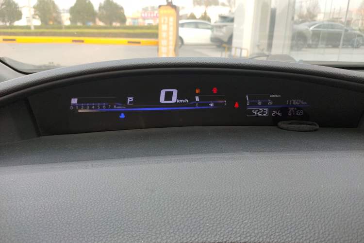 Used Honda Jade 2013 1.8L automatic Comfort version 5 seats Instrument Cluster