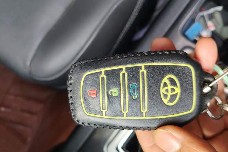 Used Toyota Prado 2014 2.7L Automatic Standard Edition