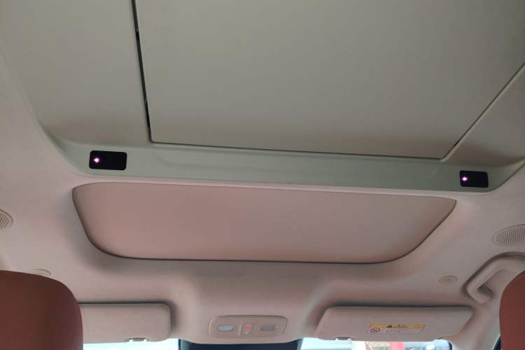 Used Wey Lanshan 2025 Four-Wheel Drive Max