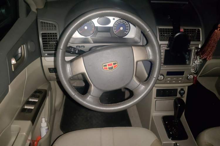 Used Geely Auto Classic Emgrand 2010 Sedan 1.8L CVT Luxury Model
