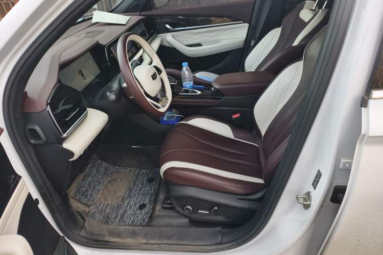 Used Geely Auto Monjaro L 2021 2.0TD DCT EVO Two-Wheel Drive Prestige Version
