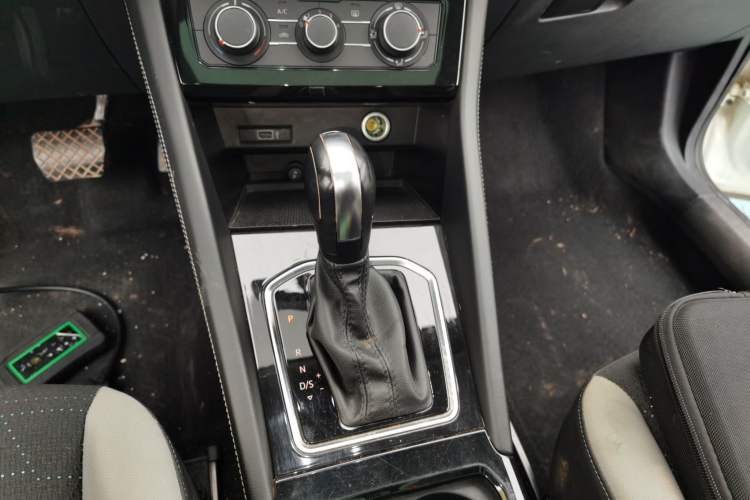 Used Jetta VS7 2022 280TSI Automatic Trend Edition