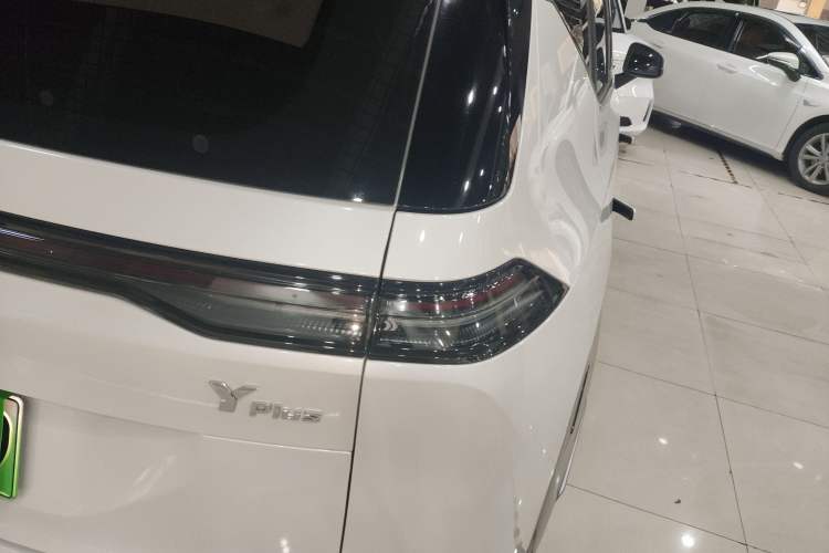 Used AION Y 2023 Plus 610 Enjoy Edition