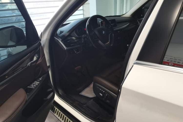 Used BMW X5 2014 xDrive35i Elegant Edition