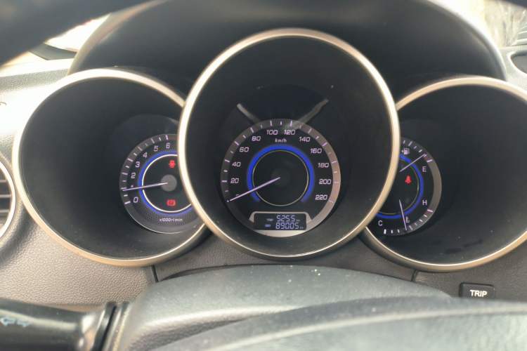 Used CHANGAN Eado 2015 1.6L Manual Luxury Model China IV Standard Instrument Cluster