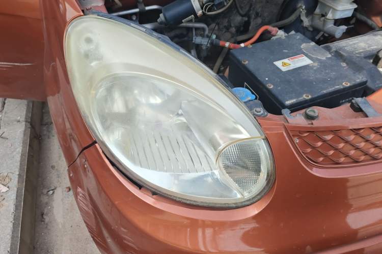 Used JMEV E200L 2016 E200 Comfort Model
