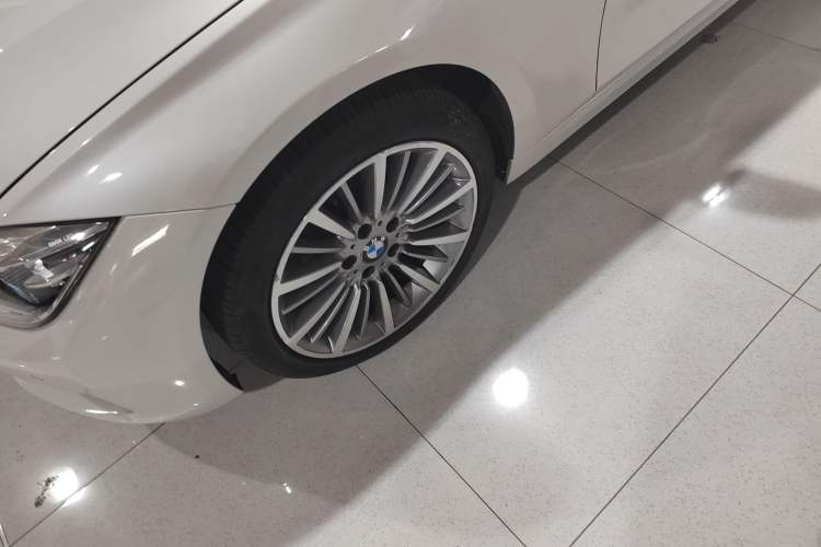 Used BMW 3 Series 2019 320Li Fashion Model
