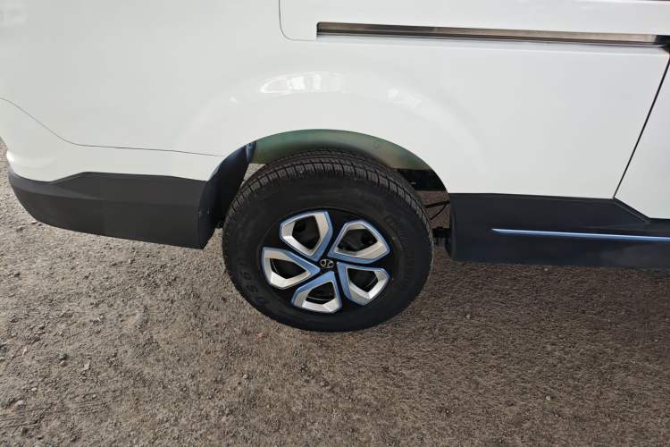 Used BAIC Changhe EV5 2019 210KM range version
