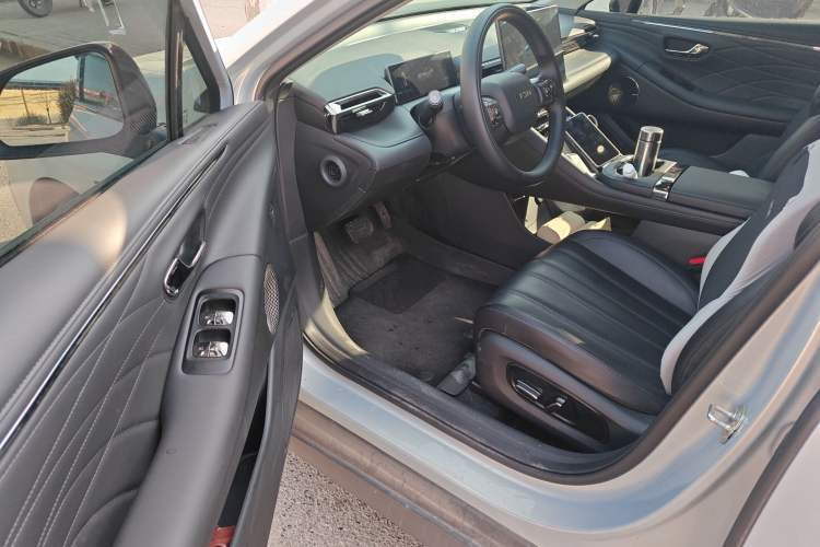 Used AION RT 2025 650 Zhijihao Edition