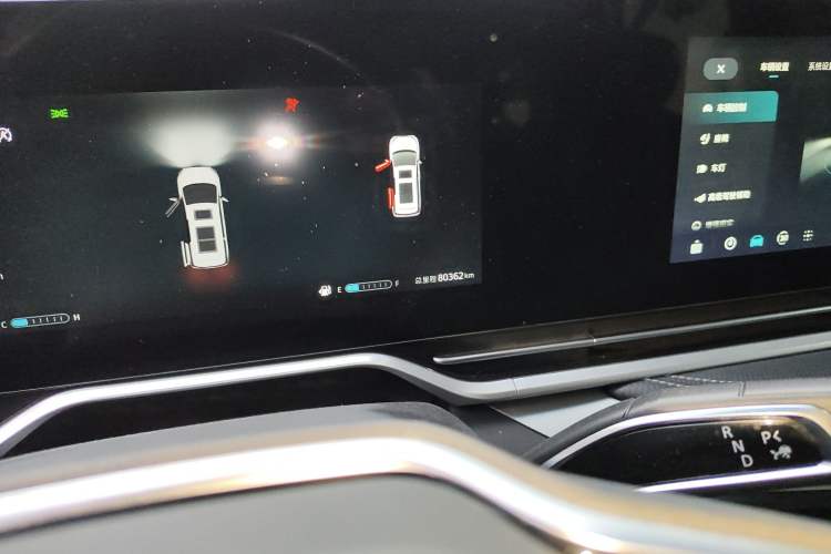 Used SAIC MAXUS G90 2022 2.0T Galaxy Seven-Seater Version
