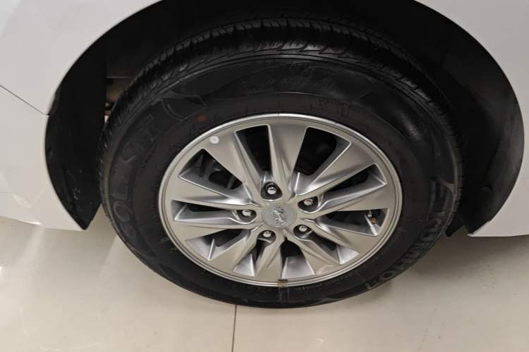 Used Hyundai Celesta 2020 1.6L Automatic GL Enjoyable Edition Right Rear Wheel Hub