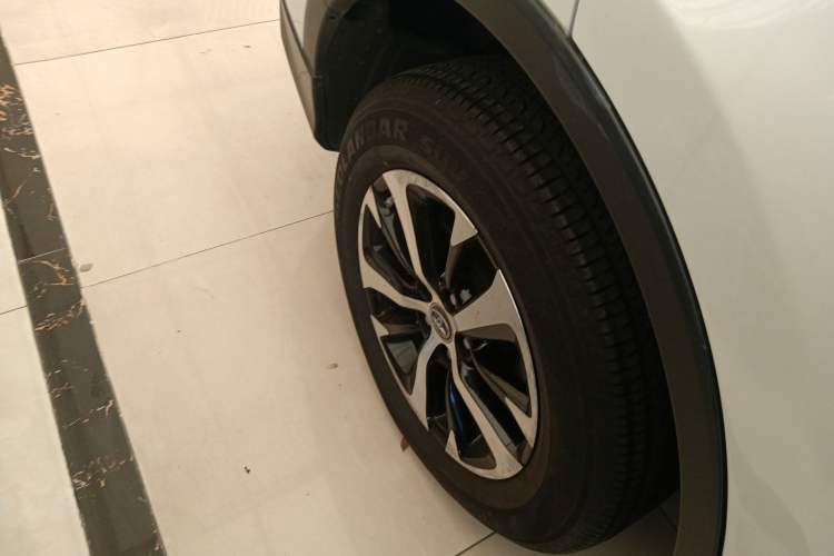 Used Toyota RAV4 2016 2.0L CVT Two-Wheel Drive Fashion Edition China V Standard