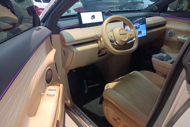 Used EXEED Star Era ET 2024 Extended-Range 240 Ultra All-Wheel Drive