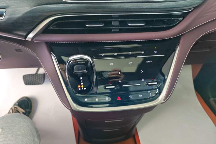 Used Buick GL8 2022 Facelift Avenir Aivia Six-Seat Deluxe Edition
