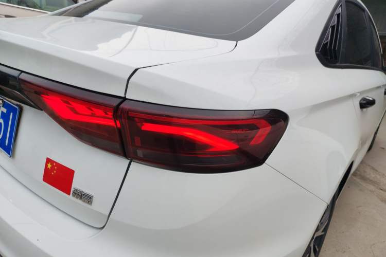 Used Geely Auto Emgrand 2023 4th Generation Champion Edition 1.5L CVT Luxury Model Exterior 3