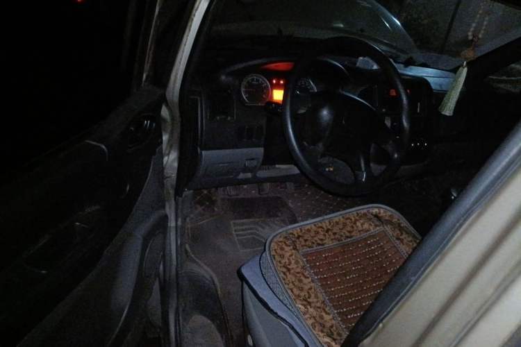 Used FORTHING Lingzhi 2013 M3 1.6L 7-Seater Comfort Model