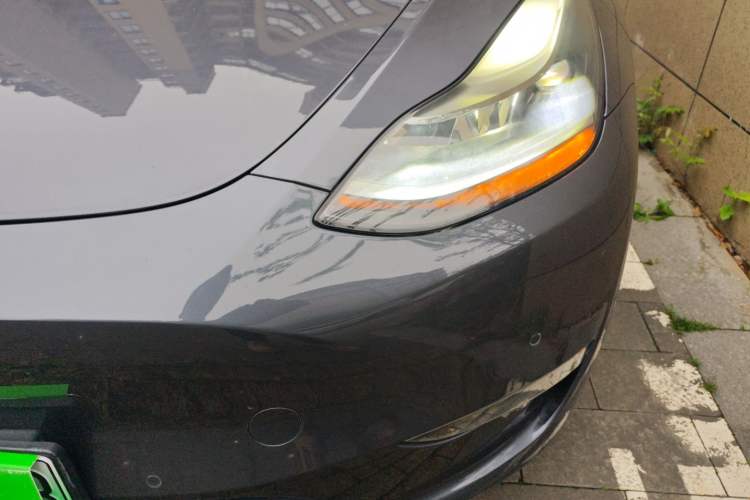 Used Tesla Model Y 2021 Long-Range All-Wheel-Drive Version