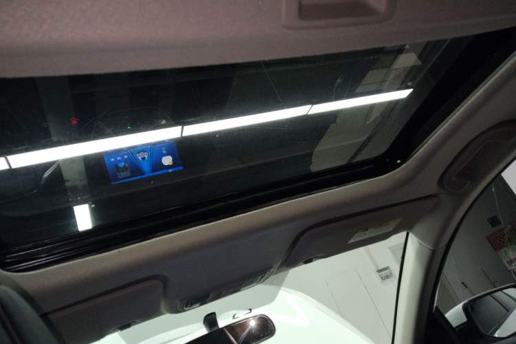 Used Honda Crider 2019 180 Turbo CVT Luxury Edition China VI Emission Standard Headliner