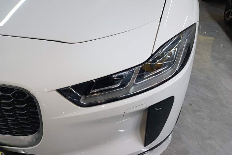 Used Jaguar I-PACE 2018 EV400 SE
