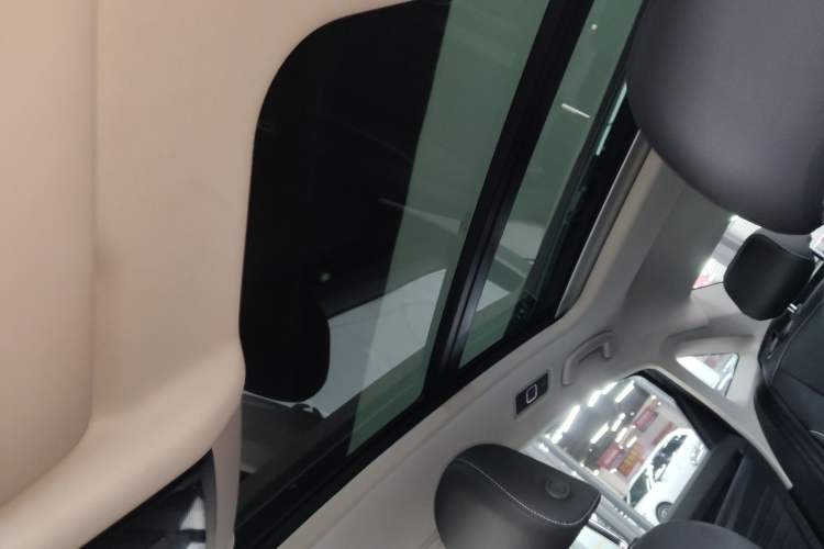 Used Volkswagen Passat 2023 Revised 330TSI Starry Elite Edition Headliner