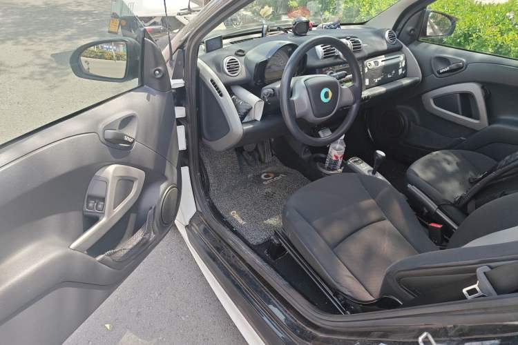 Used smart fortwo 2012 1.0 MHD Hardtop Comfort Edition Driver Seat