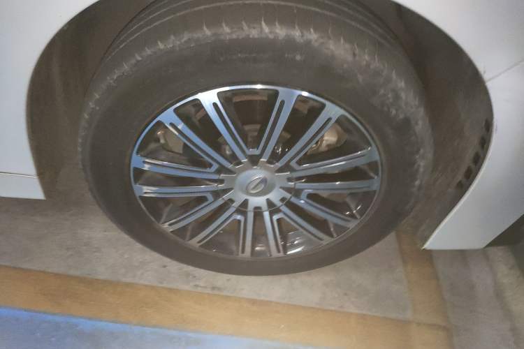 Used GAC Trumpchi M8 2023 Lingxiu Series 390T Prestige Edition
