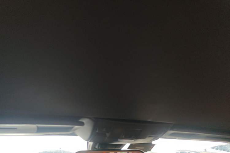 Used Mercedes-Benz SLK-Class 2011 SLK 200 Fashion Model Headliner