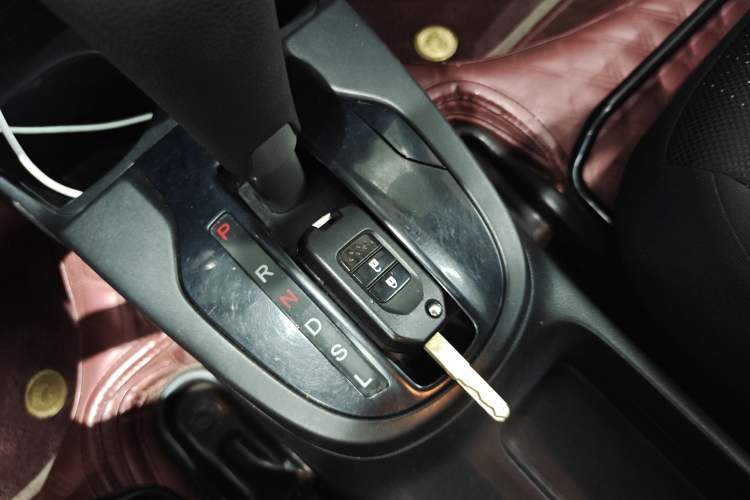 Used Honda Fit 2016 1.5L LX CVT Comfort Model Vehicle Key