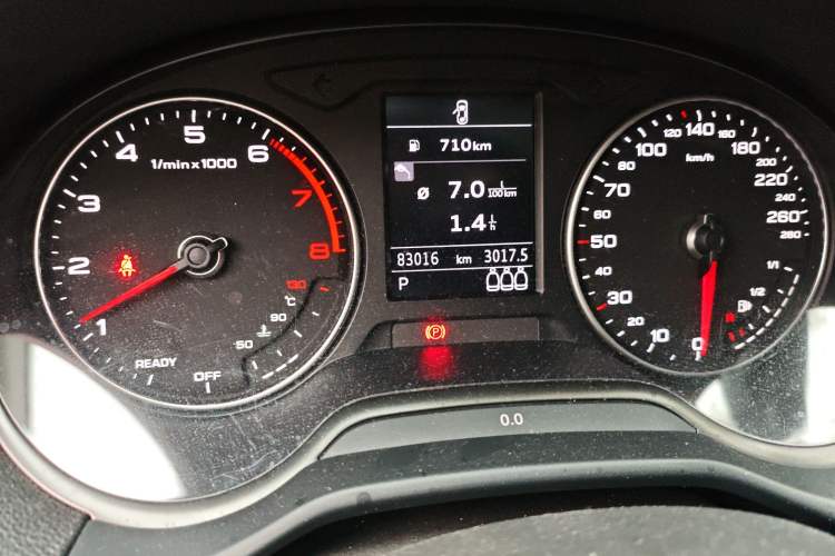 Used Audi Q2L 2021 35 TFSI Progressive Dynamic Edition Odometer Close Up