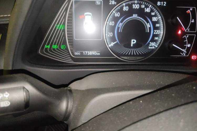 Used Lexus UX 2020 260h Explore & Adventure Edition