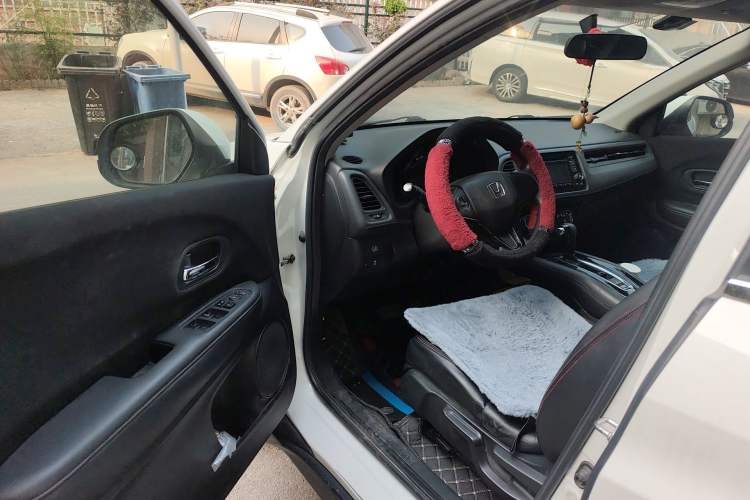 Used Honda Vezel 2017 1.5L CVT 2WD Comfort Model