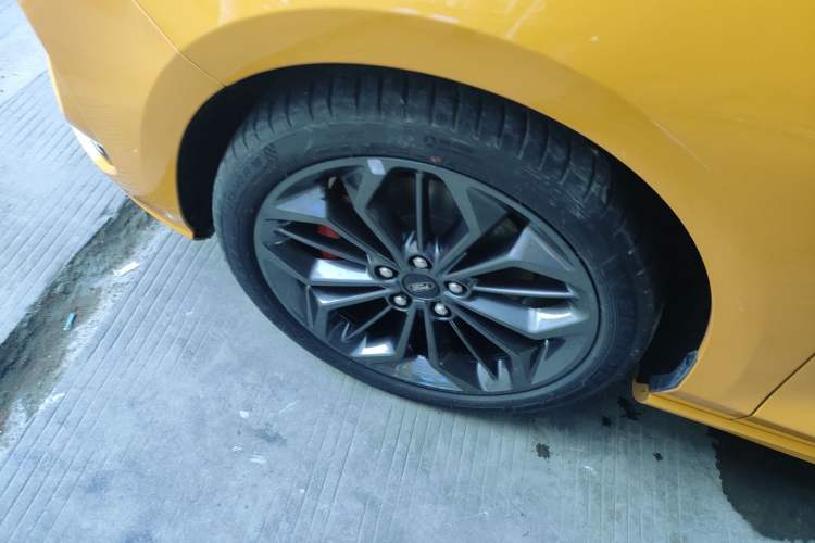 Used Ford Focus 2022 Sedan EcoBoost 180 Automatic ST Line