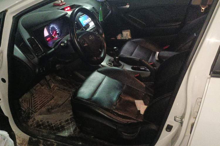 Used Kia K3 2015 1.6L Manual GL