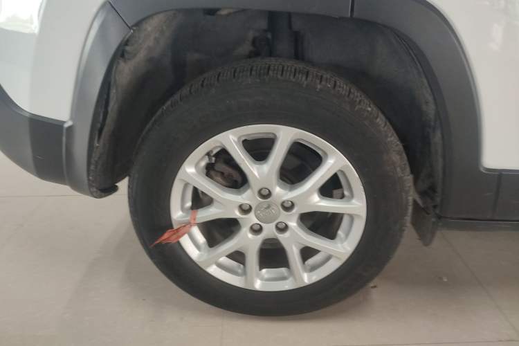 Used Jeep Cherokee 2016 2.4L Leading Smart Version