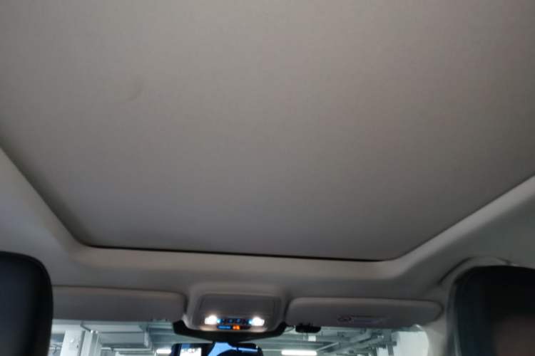 Used Ford Explorer 2020 EcoBoost 285 4x4 Trend Edition 7-Seater Headliner