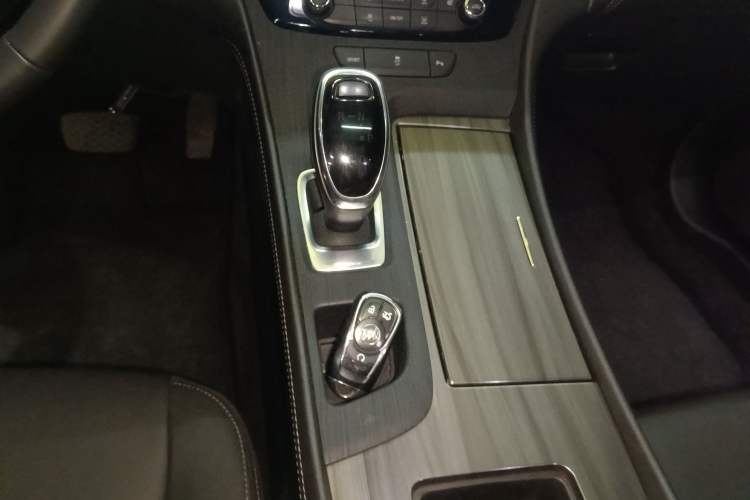 Used Buick LaCrosse 2021 652T Luxury Model