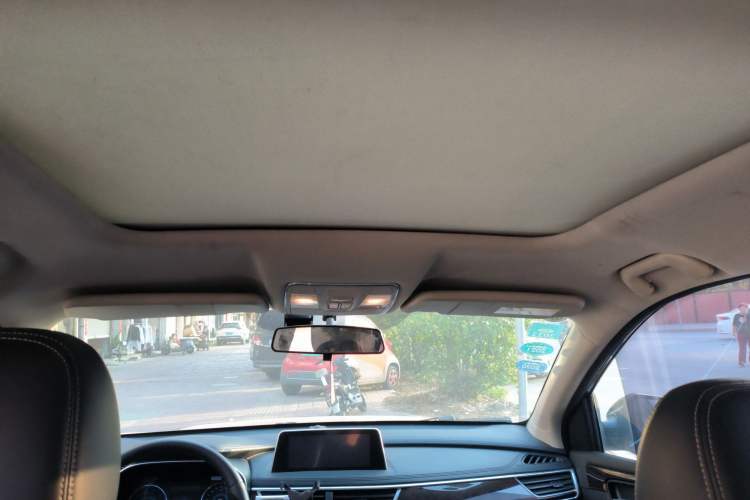 Used Dongfeng Fengon 580 2017 1.5T CVT Smart Style Model