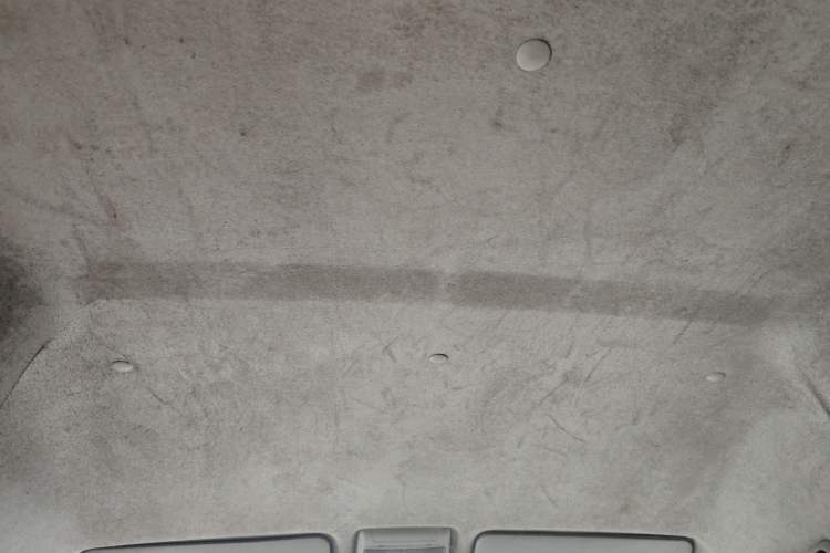 Used Jinbei New Hiace X30L 2016 1.5L Business Edition Van DLCG14 Headliner