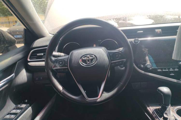 Used Toyota Camry 2019 Revised Version 2.5G Luxury Edition