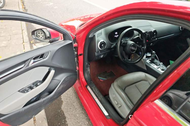 Used Audi A3 2019 Limousine 35 TFSI Fashion Edition China VI Emission Standard